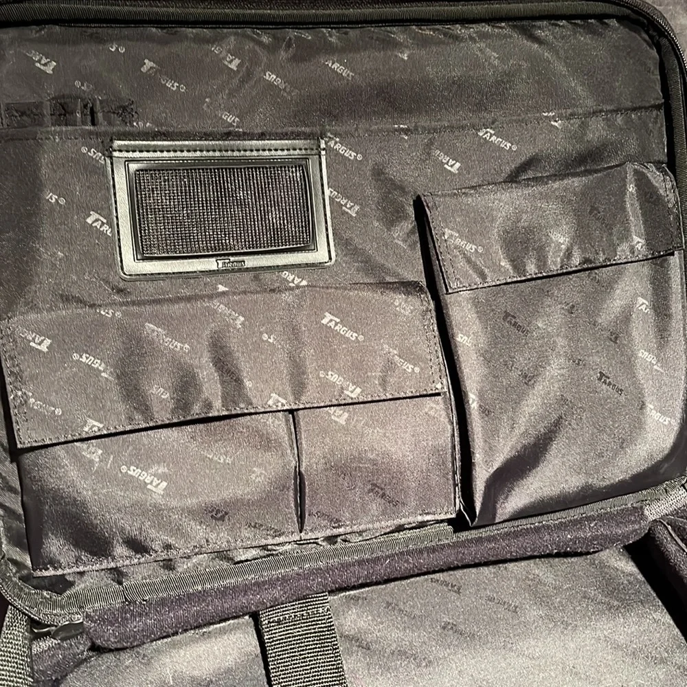 Targus Laptop Bag Classic Slim Briefcase Messenger Bag,Foam Padded Laptop Case